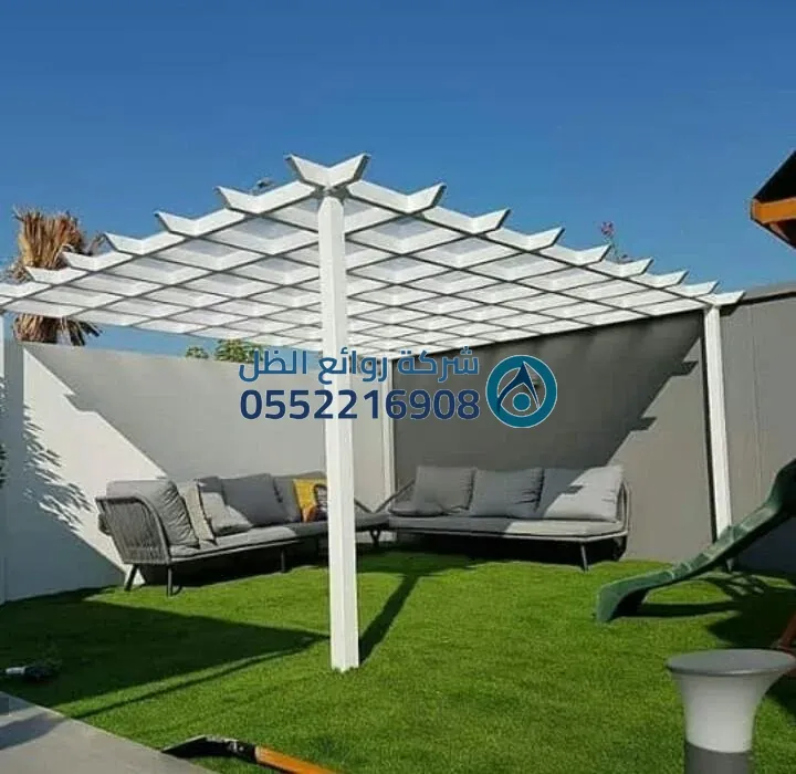 مشروع مظلات معرض سيارات